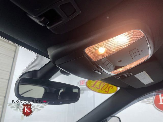 Used 2021 Jeep Grand Cherokee Altitude image 19