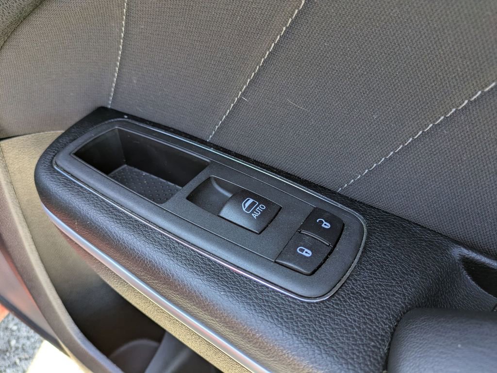 Used 2022 Dodge Charger GT image 33