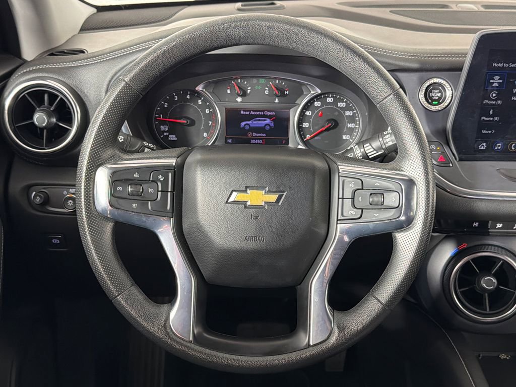 Used 2023 Chevrolet Blazer LT image 23