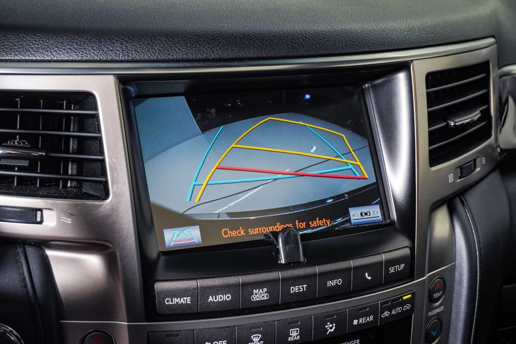 Used 2013 Lexus LX 570 4WD w/ Luxury Pkg image 26