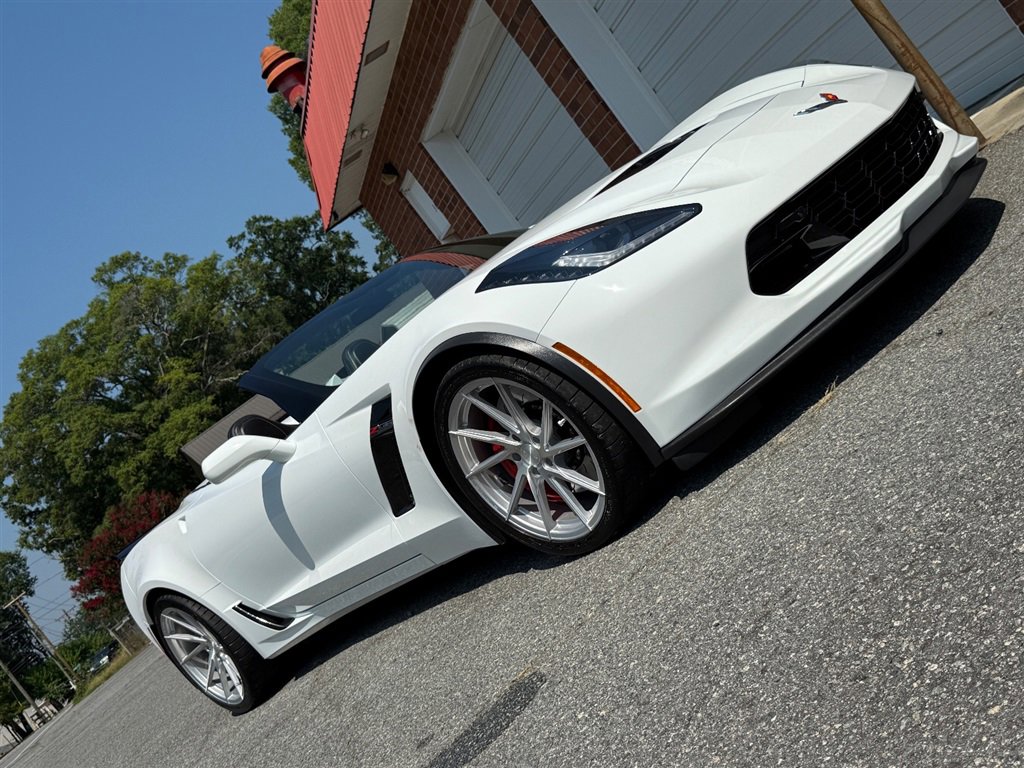 Used 2016 Chevrolet Corvette Z06 w/ 3LZ Preferred Equipment Group image 30