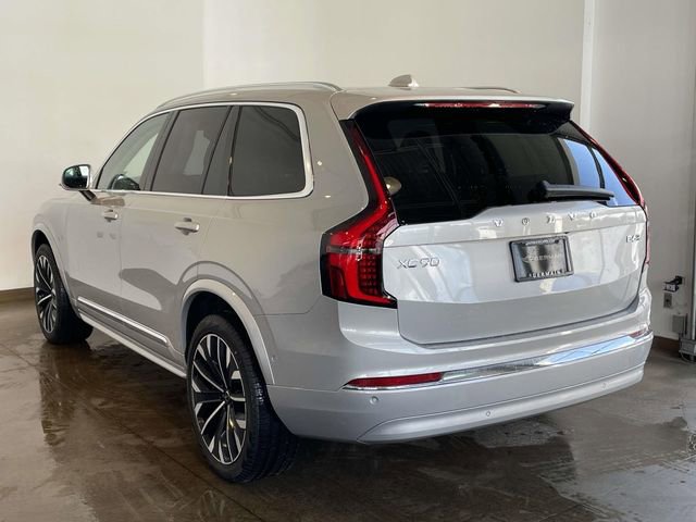Used 2025 Volvo XC90 B6 Plus image 28
