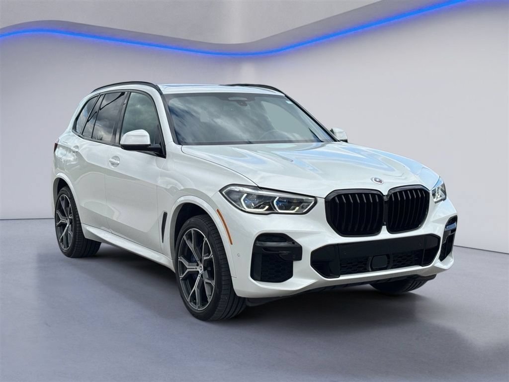 Used 2023 BMW X5 M50i w/ Executive Package AWD/4WD image 5
