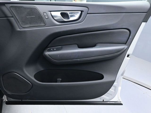 Used 2023 Volvo XC60 B5 Plus w/ Climate Package image 30