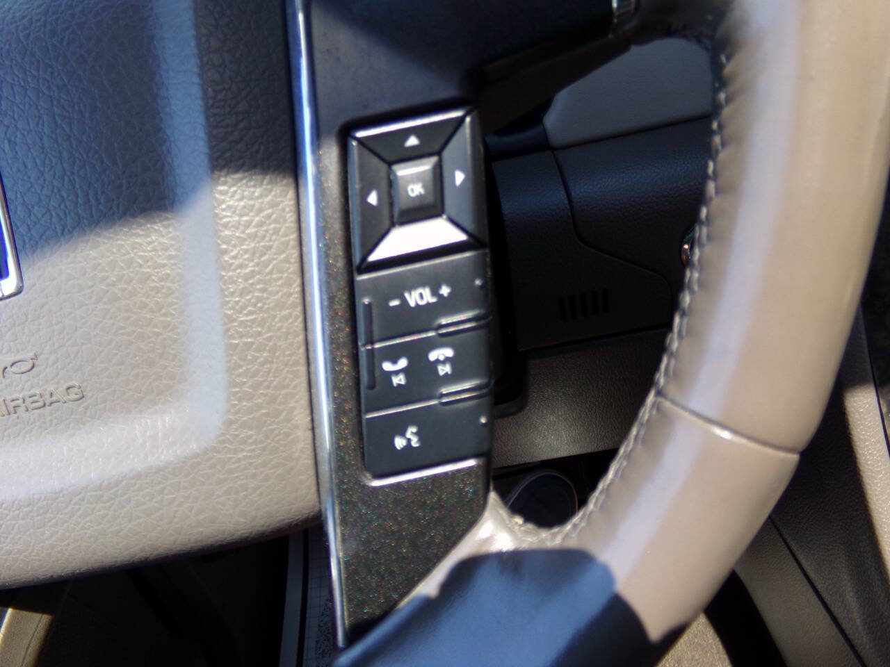 Used 2016 Lincoln Navigator L Select RWD image 62