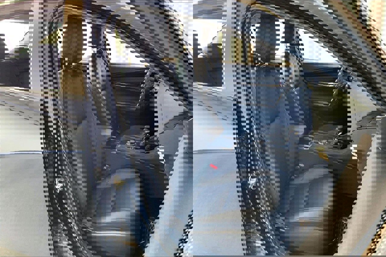 Used 2019 MAZDA MAZDA3 AWD Sedan w/ Preferred Package image 16