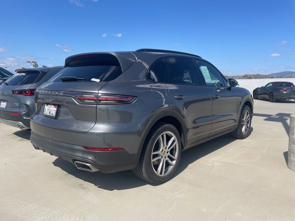 Used 2020 Porsche Cayenne AWD/4WD image 2
