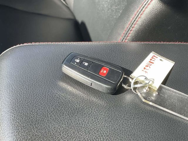 Used 2024 Toyota 4Runner TRD Off-Road Premium image 31