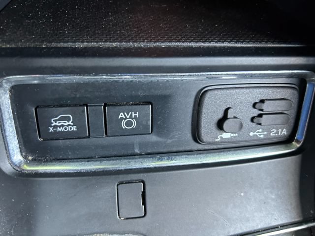 Used 2022 Subaru Ascent Limited w/ Technology Package AWD/4WD image 23