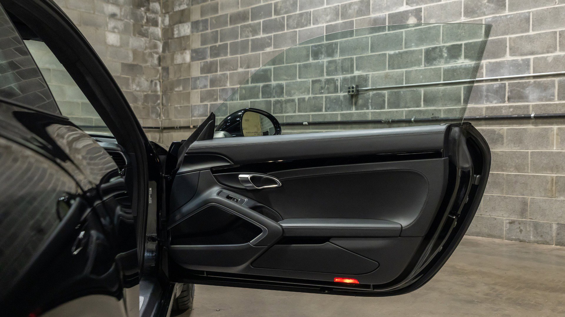Used 2019 Porsche 911 Carrera RWD image 43