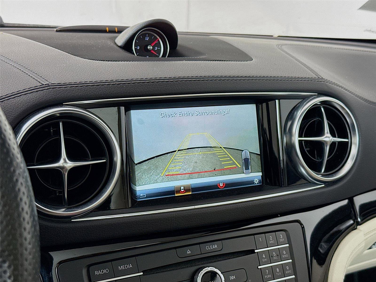 Used 2018 Mercedes-Benz SL 550 image 13