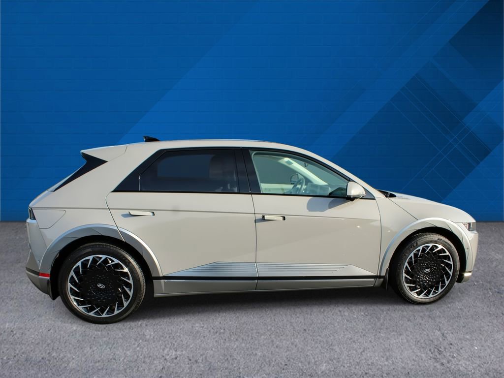 Used 2024 Hyundai Ioniq 5 Limited image 10