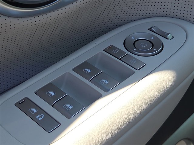 New 2026 Hyundai Ioniq 9 Calligraphy image 17