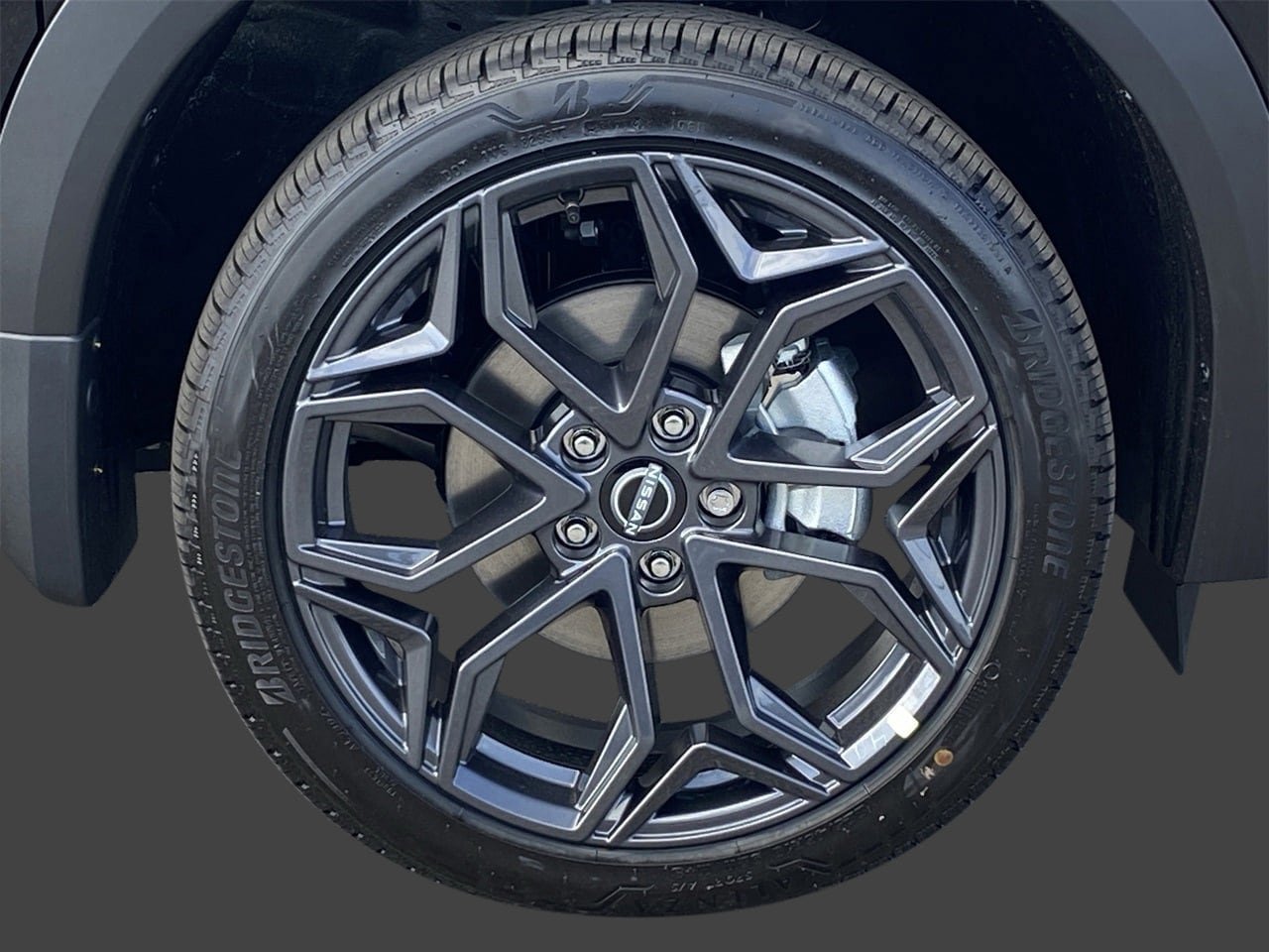 New 2026 Nissan Kicks SR w/ Cold Weather Package FWD image 7