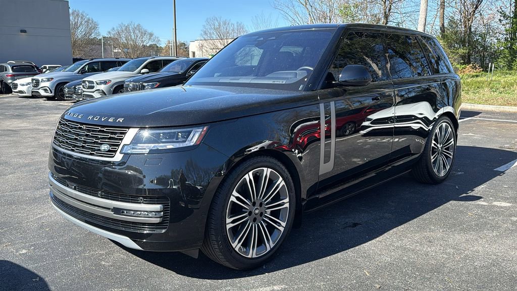 Used 2023 Land Rover Range Rover SE image 7
