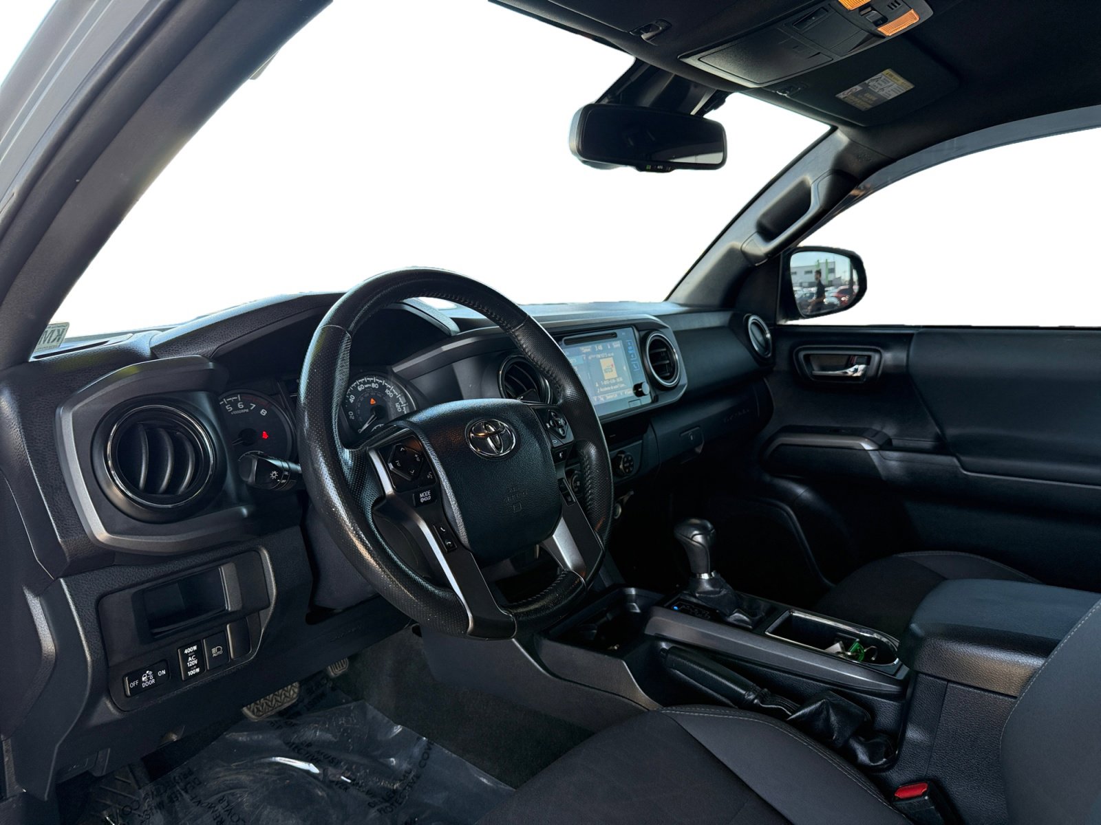 Used 2019 Toyota Tacoma TRD Sport RWD image 9