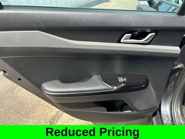 Used 2024 Kia K5 LXS FWD image 35