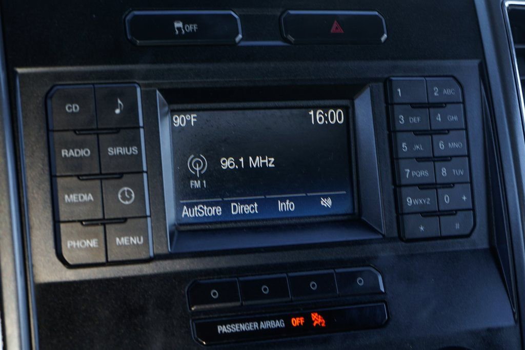 Used 2017 Ford F550 2WD Regular Cab Super Duty w/ Advanced Security Pack image 35