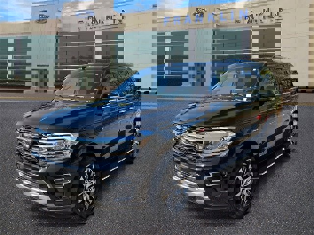 Certified 2023 Ford Expedition Limited image 3