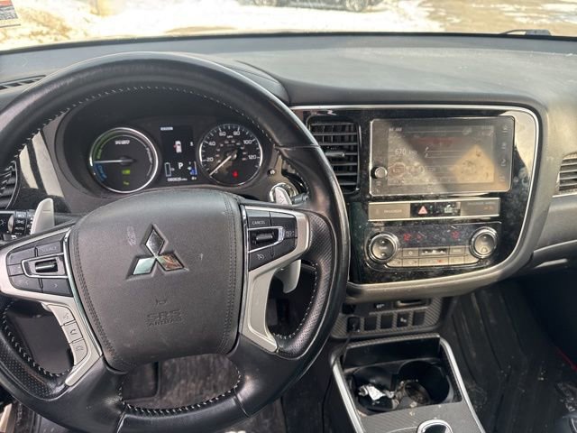 Used 2019 Mitsubishi Outlander SEL image 11