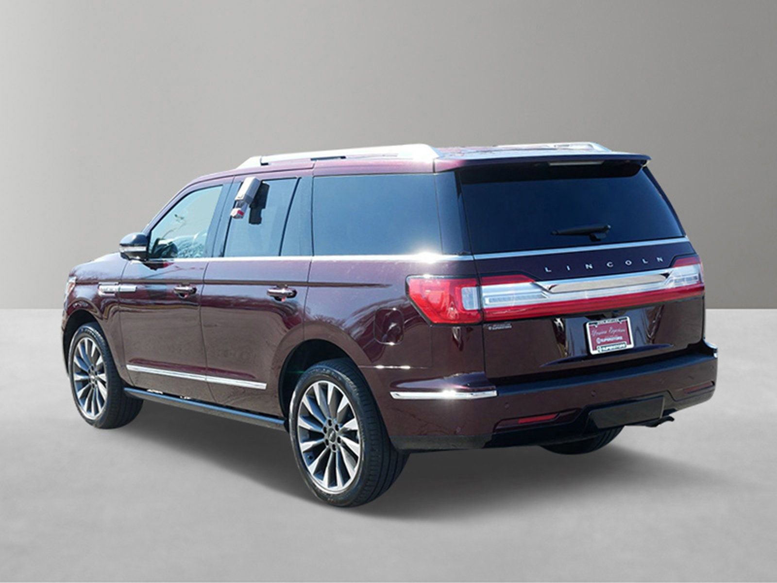 Used 2021 Lincoln Navigator Reserve AWD/4WD image 5