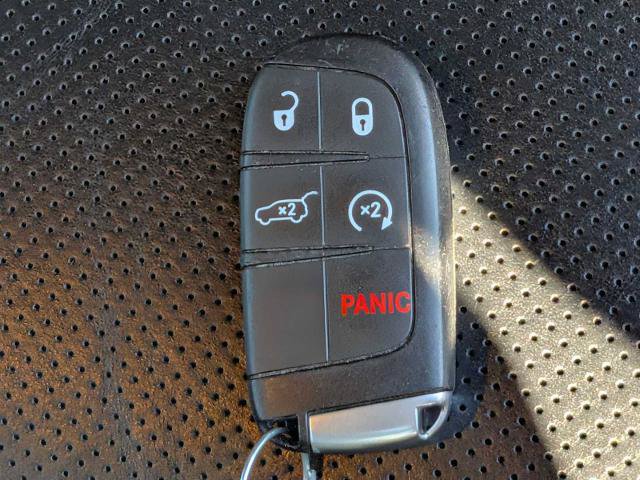 Used 2021 Jeep Grand Cherokee High Altitude AWD/4WD image 20