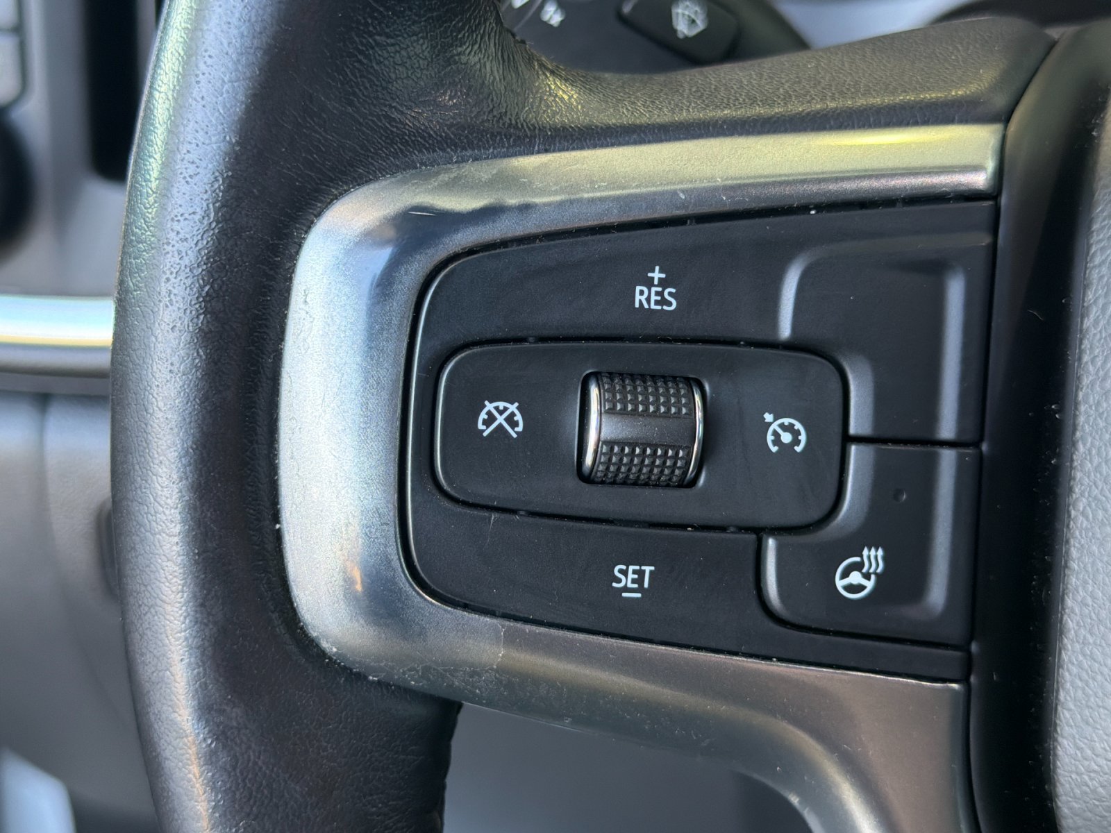Used 2020 Chevrolet Silverado 1500 LT w/ All-Star Edition RWD image 27