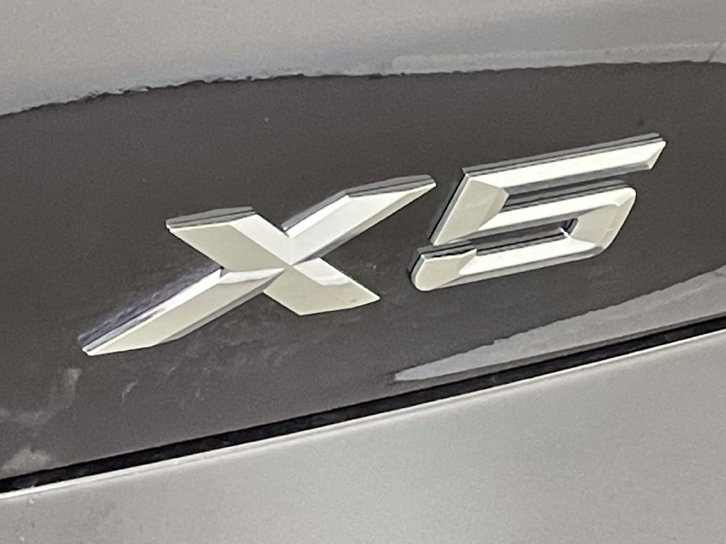 New 2026 BMW X5 xDrive50e w/ M Sport Package AWD/4WD image 10