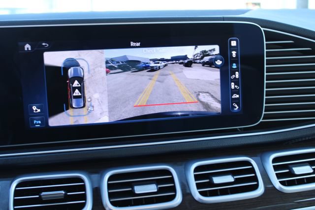 Used 2024 Mercedes-Benz GLS 450 4MATIC image 34