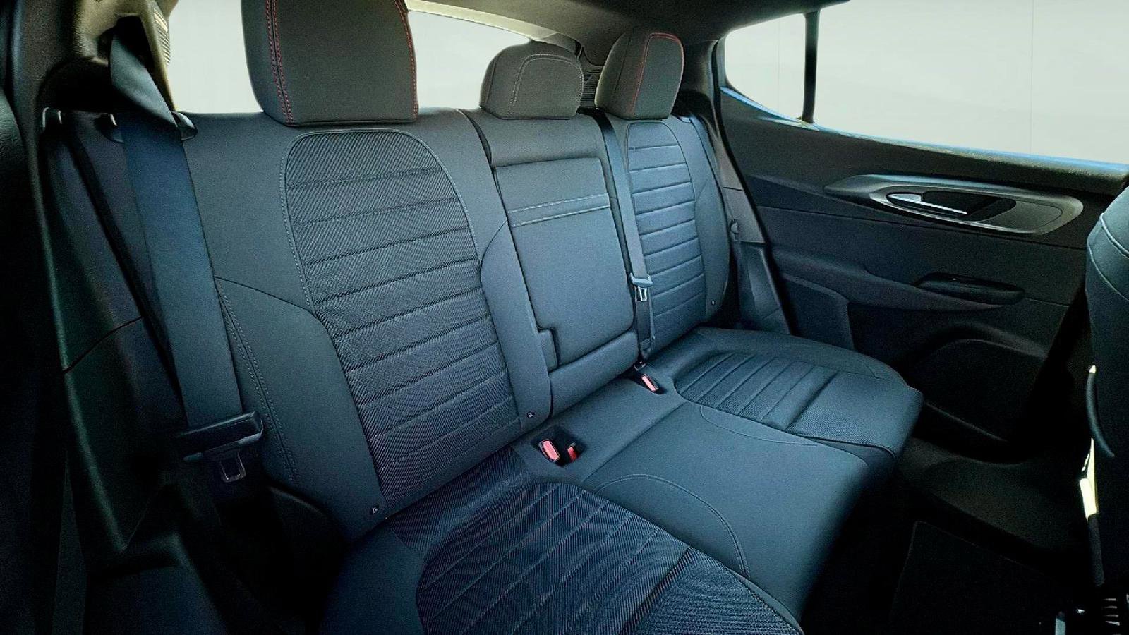 Used 2024 Dodge Hornet R/T image 23