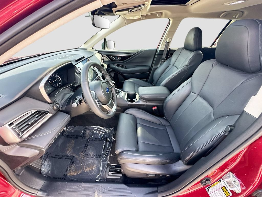 Used 2025 Subaru Outback Limited AWD/4WD image 22