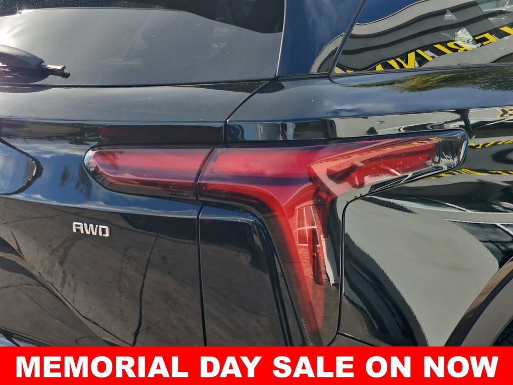 New 2024 Chevrolet Blazer EV LT AWD/4WD image 40