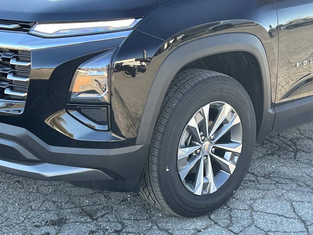 New 2026 Chevrolet Equinox LT w/ Convenience Package II image 8