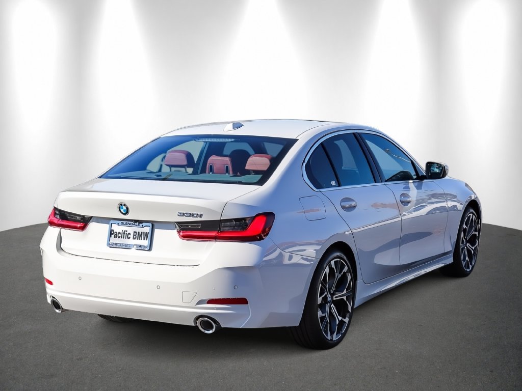 New 2026 BMW 330i Sedan w/ Convenience Package RWD image 6
