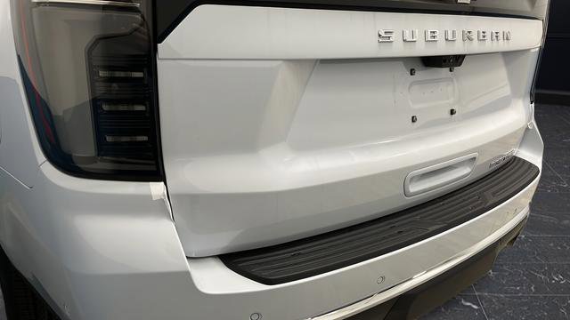 New 2026 Chevrolet Suburban Premier AWD/4WD image 36