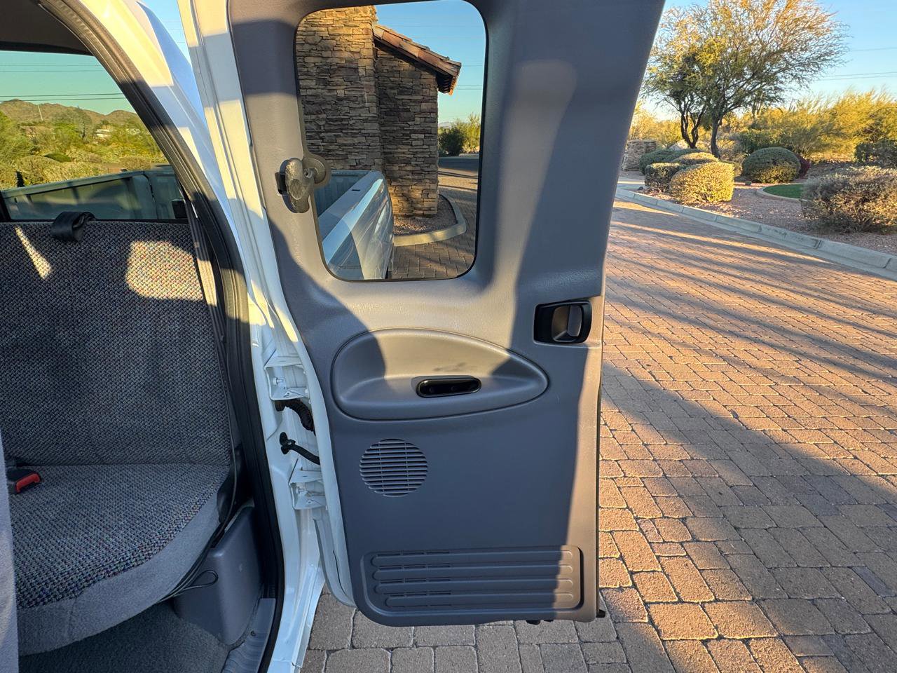 Used 2002 Dodge Ram 2500 Truck SLT Quad Cab Long Bed 2WD image 21