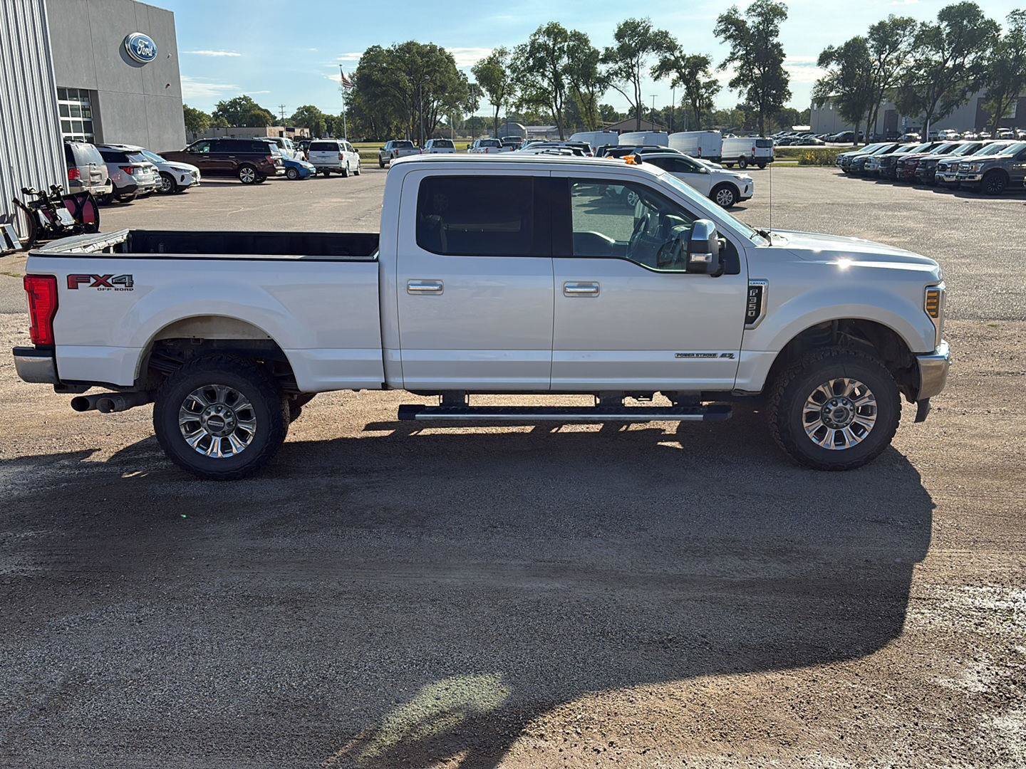 Used 2019 Ford F350 Lariat w/ Chrome Package AWD/4WD image 6