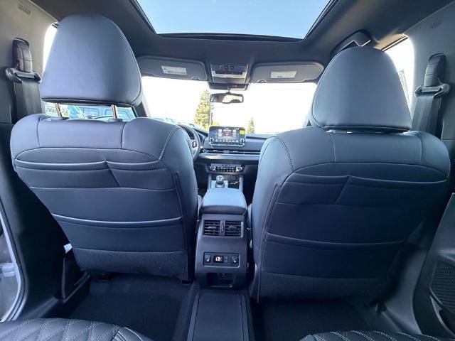 New 2026 Nissan Rogue Platinum AWD/4WD image 12