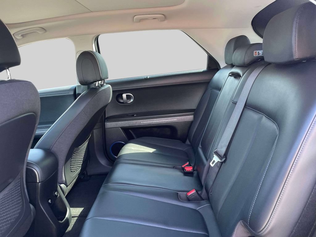 Used 2022 Hyundai Ioniq 5 Limited w/ Cargo Package AWD/4WD image 12