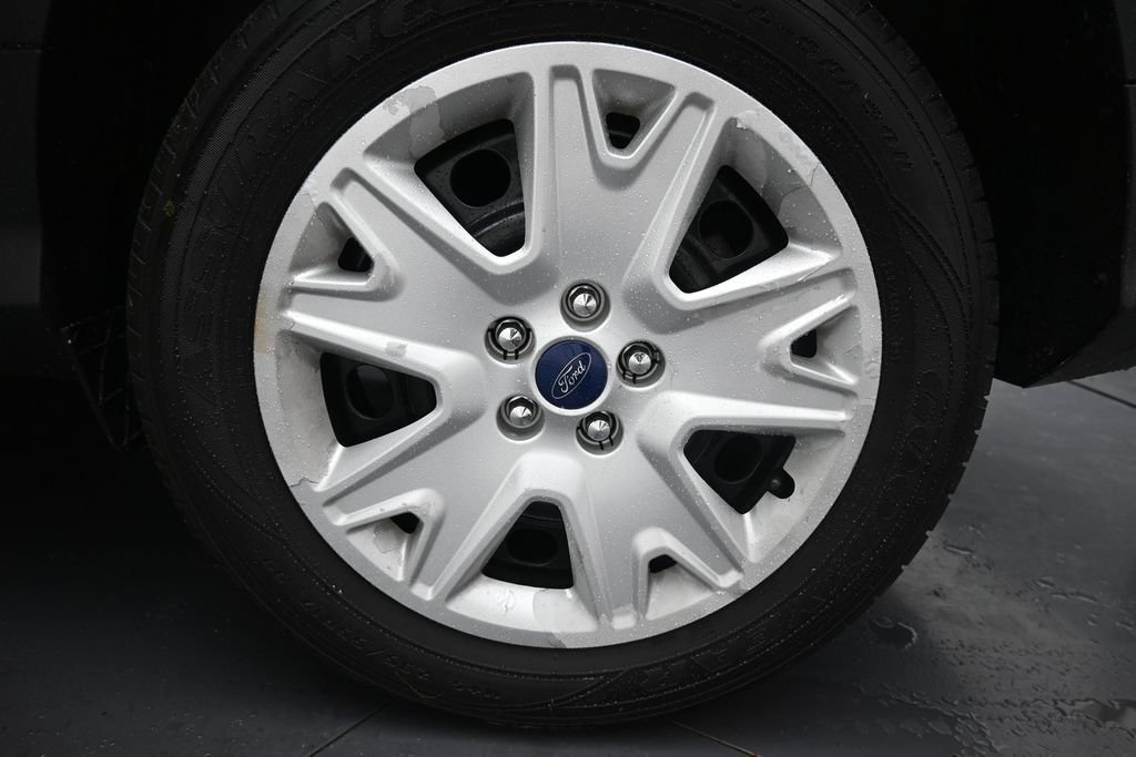 Used 2016 Ford Escape S FWD image 34
