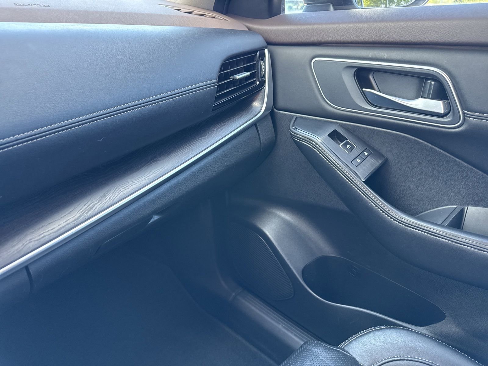 Used 2021 Nissan Rogue Platinum image 28