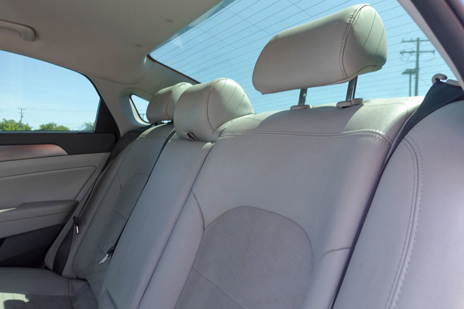 Used 2017 Hyundai Sonata Sport w/ Value Edition Package 02 FWD image 22