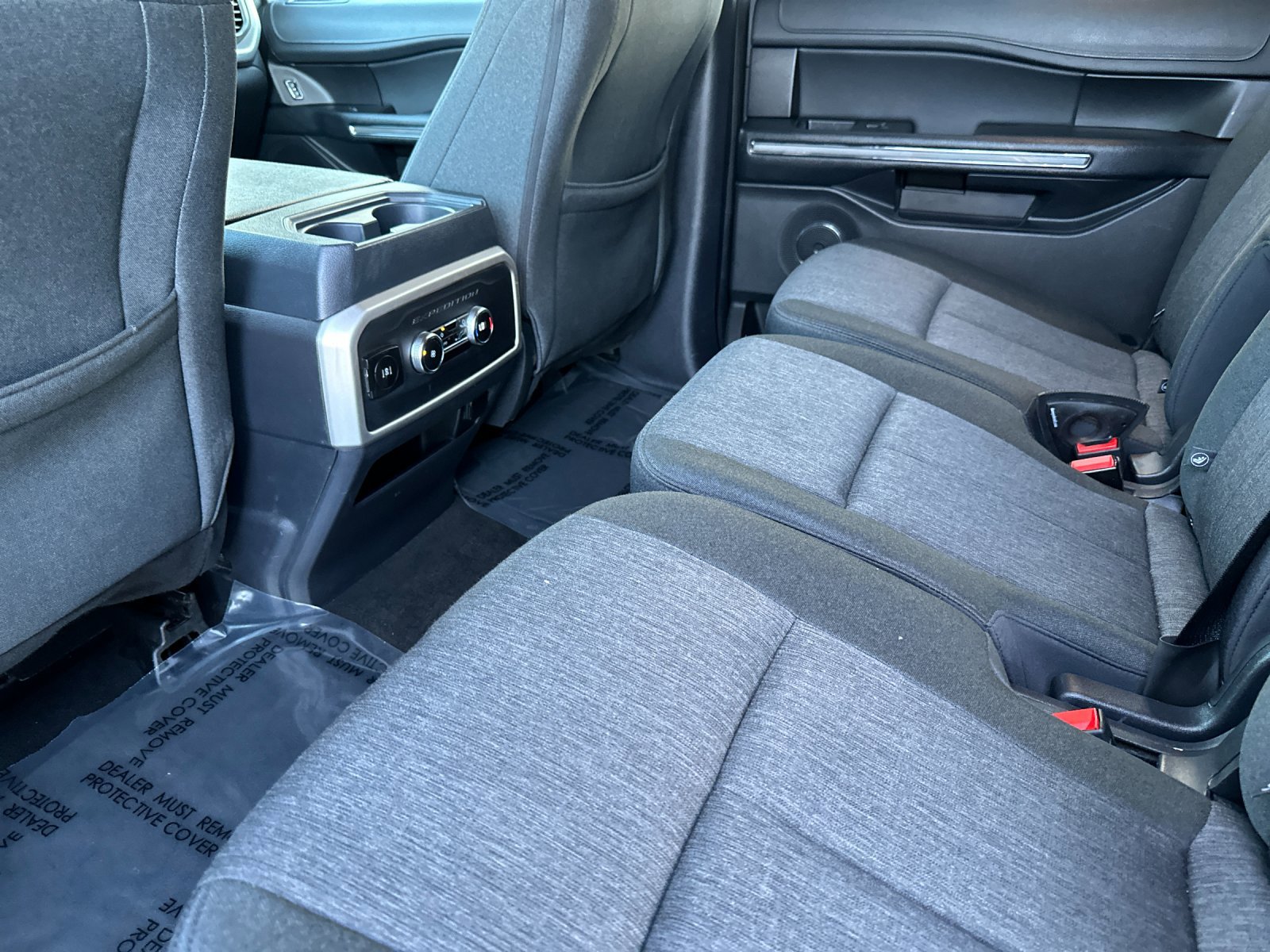 Certified 2024 Ford Expedition Max XLT image 12