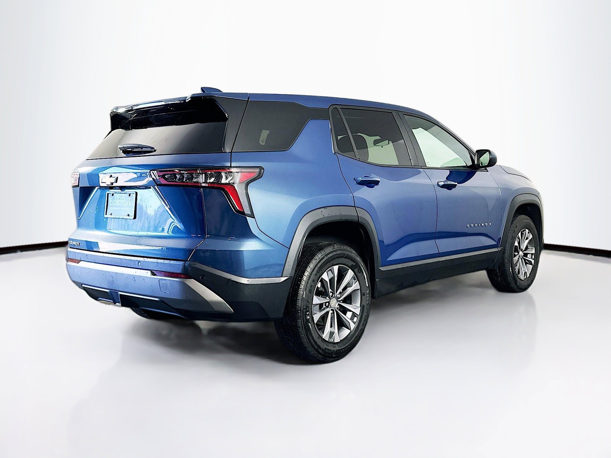 Used 2025 Chevrolet Equinox LT image 9