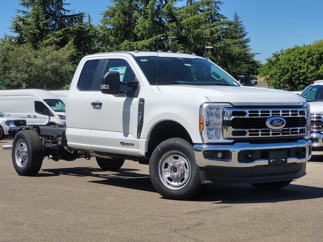 New 2026 Ford F350 XL w/ XL Chrome Package