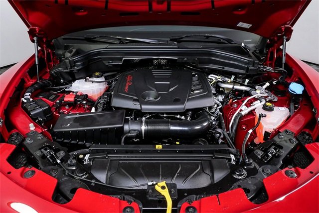 New 2025 Alfa Romeo Stelvio Sprint image 36