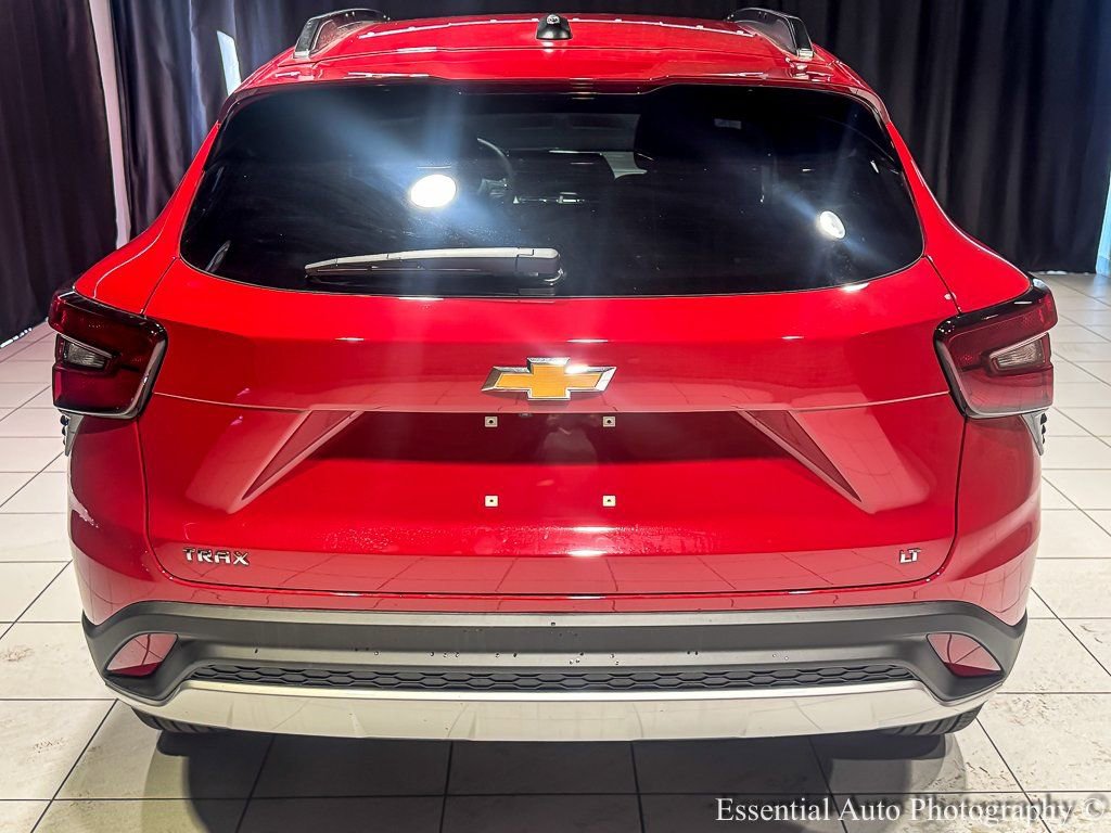 New 2026 Chevrolet Trax LT image 7