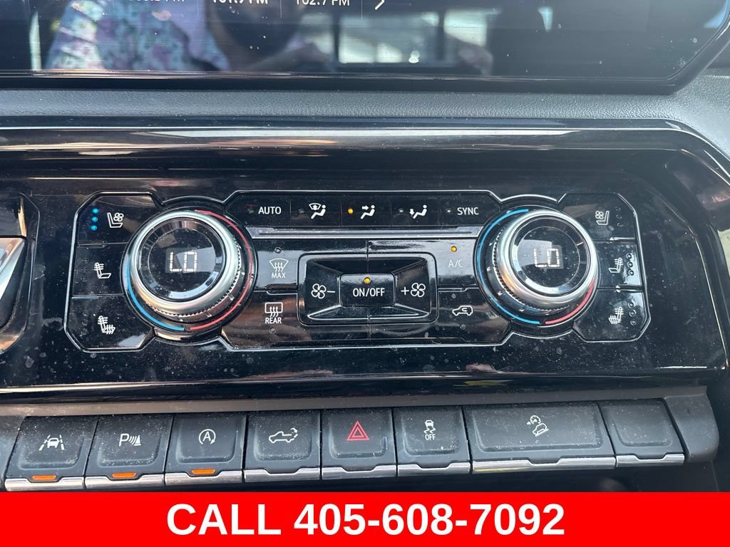 Used 2024 GMC Sierra 1500 AT4 w/ Technology Package AWD/4WD image 11
