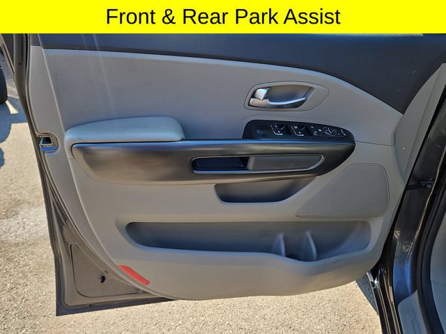 Used 2017 Kia Sedona LX w/ LX Essentials Premium Package FWD image 21