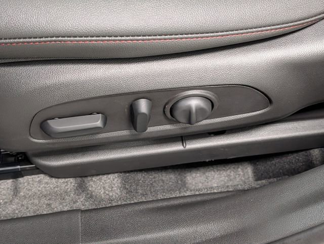 New 2026 Chevrolet Trax RS w/ Sunroof Package image 12